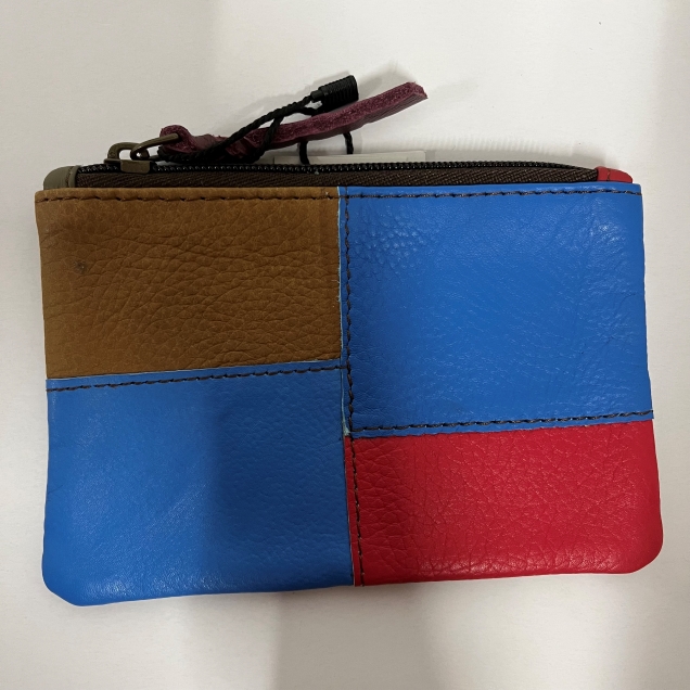 Zahra pouch 